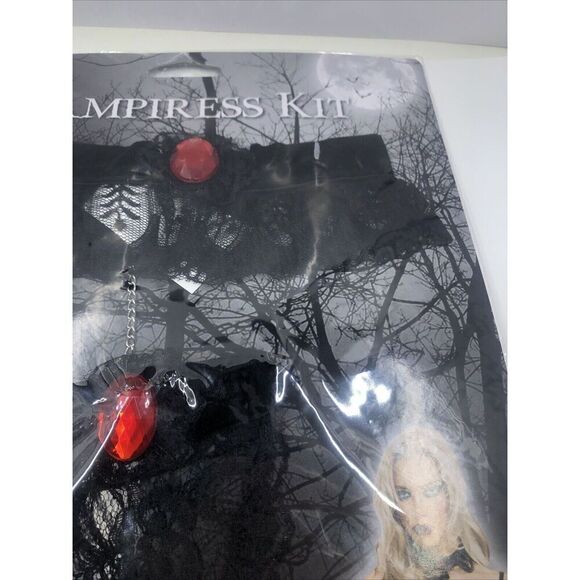 Spirit Halloween Vampiress Accessory Pieces. Bat Earrings,Hair Clip,& More - Picture 3 of 16